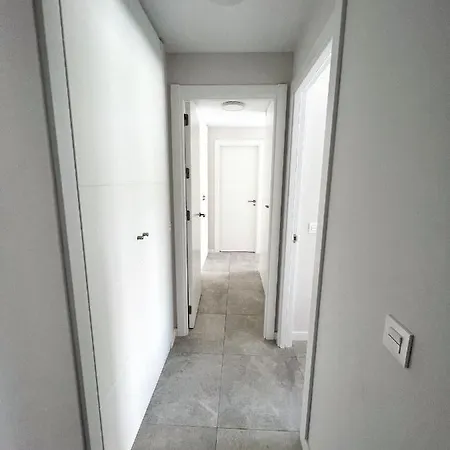 In Center With Private Parking Lejlighed